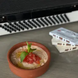 White Cheese Montakhab